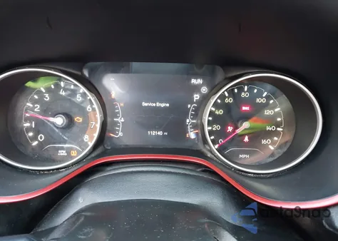 2018 Jeep Compass Trailhawk 4X4 из США, поврежденный, VIN 3C4NJDDB2JT419428